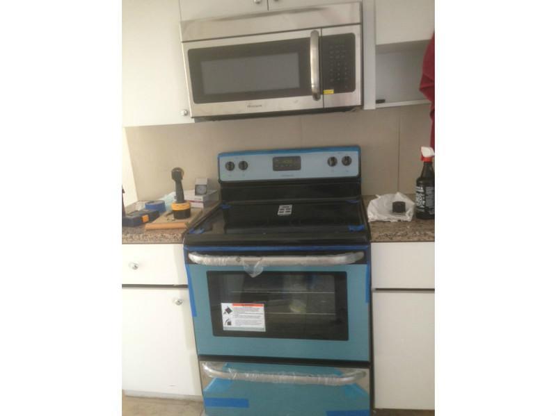 Completely Remodeled two story unit. Two Bedrooms and 1 full bath upstairs. Half bathroom downstairs. New Stainless steel appliances, granite countertop. Porcelin tiles downstairs, laminate upstairs. Great location near 836 and 826. Washer/Dryer in unit. Only two months moves you in