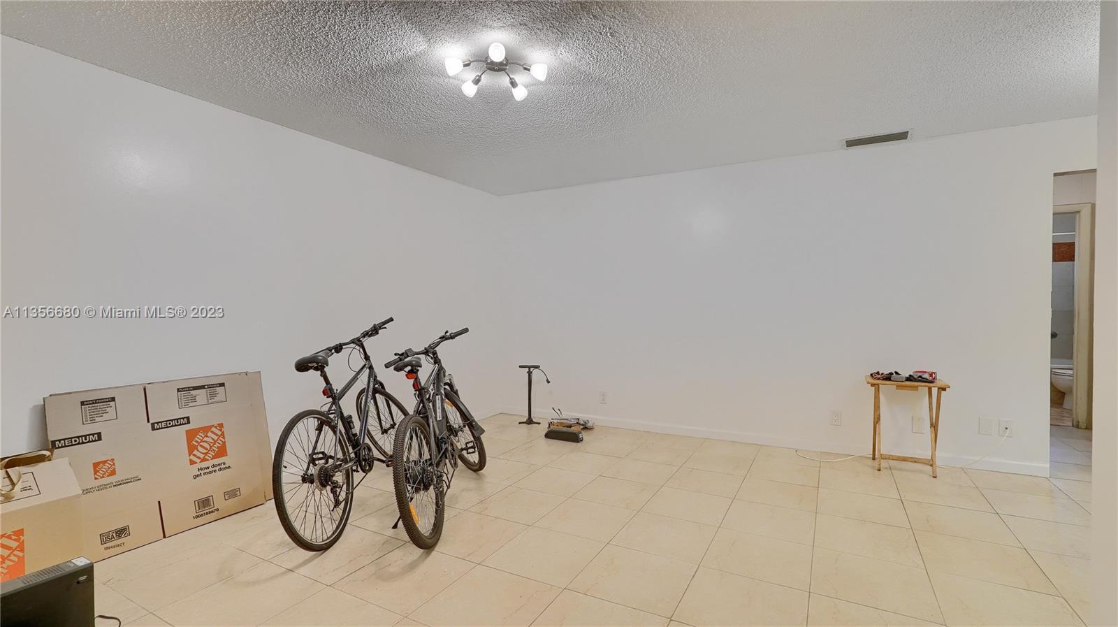 JOE-RON SOUTH CONDO - Residential