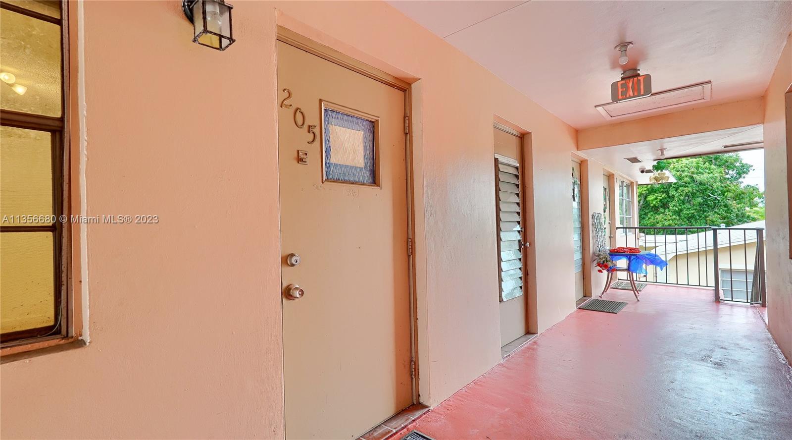 JOE-RON SOUTH CONDO - Residential