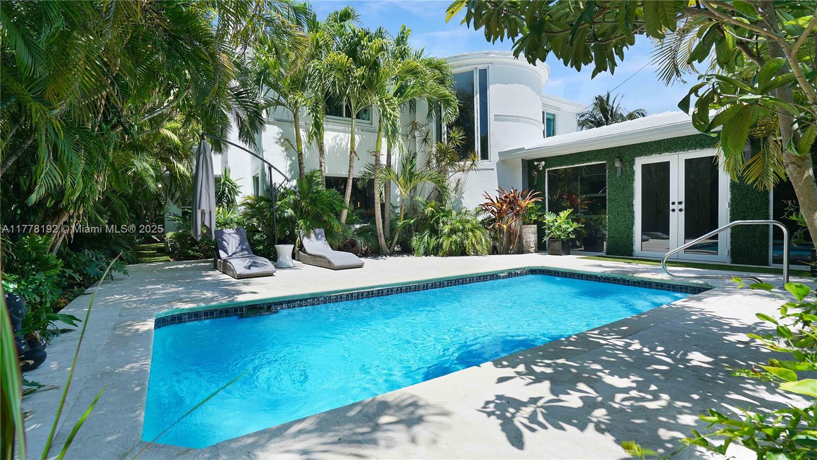 Rental Property at 5650 Pine Tree Dr, Miami Beach, Miami-Dade County, Florida - Bedrooms: 4 
Bathrooms: 4  - $18,500 MO.