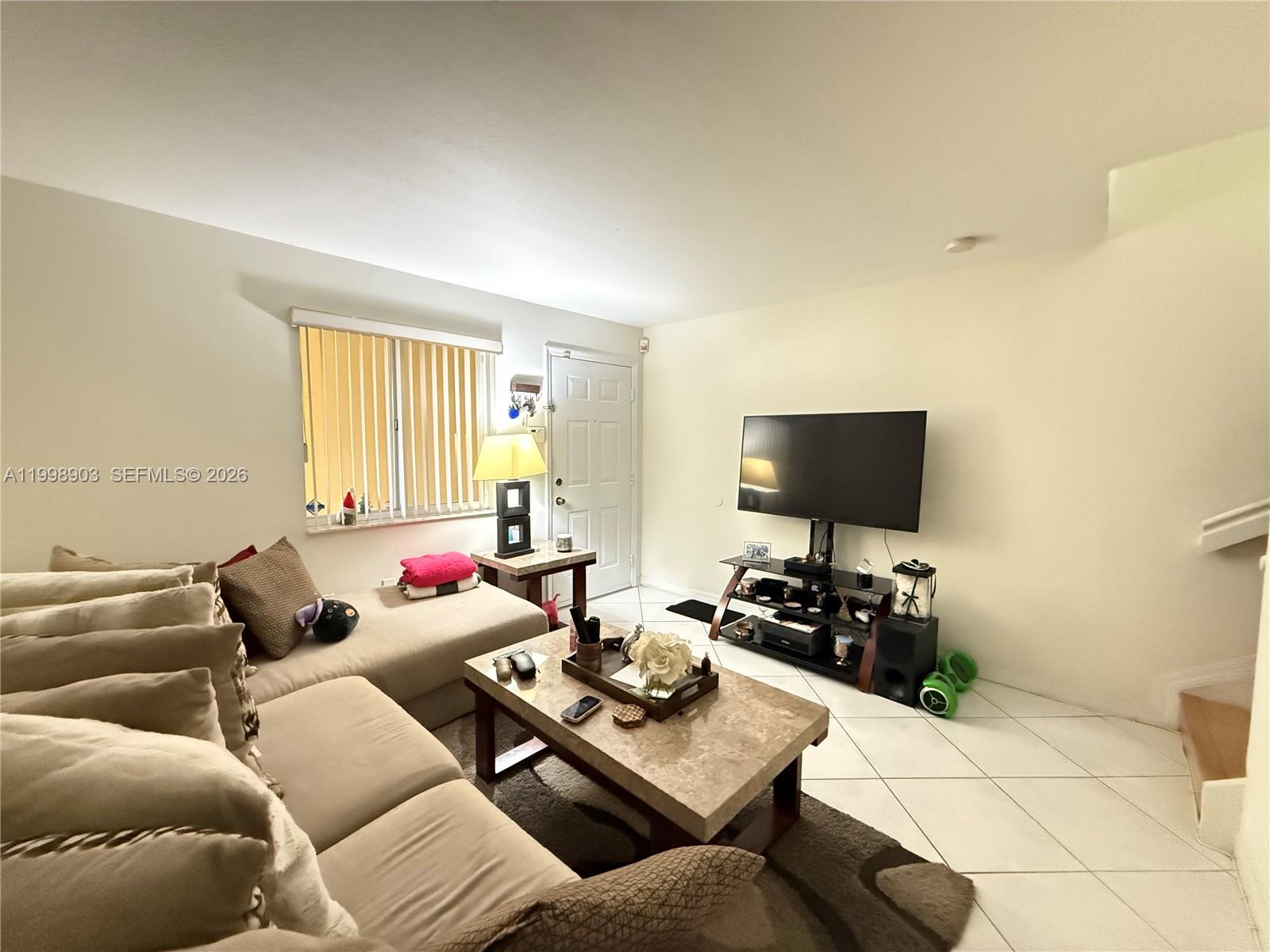 THE SHAMROCK CONDO - Residential