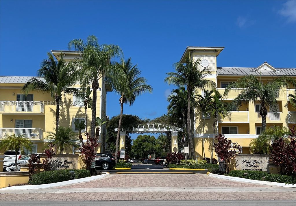 Photo of 151 NE 16th Ave #174, Fort Lauderdale, FL 33301 (MLS # A12033853)