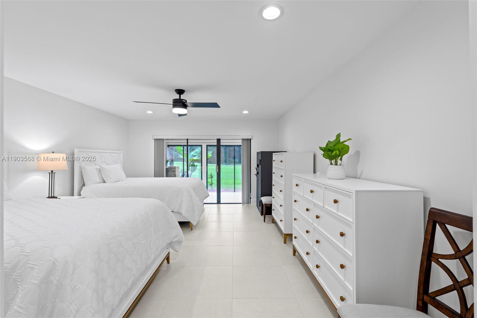 GREENS OF BOCA LAGO CONDO - Residential