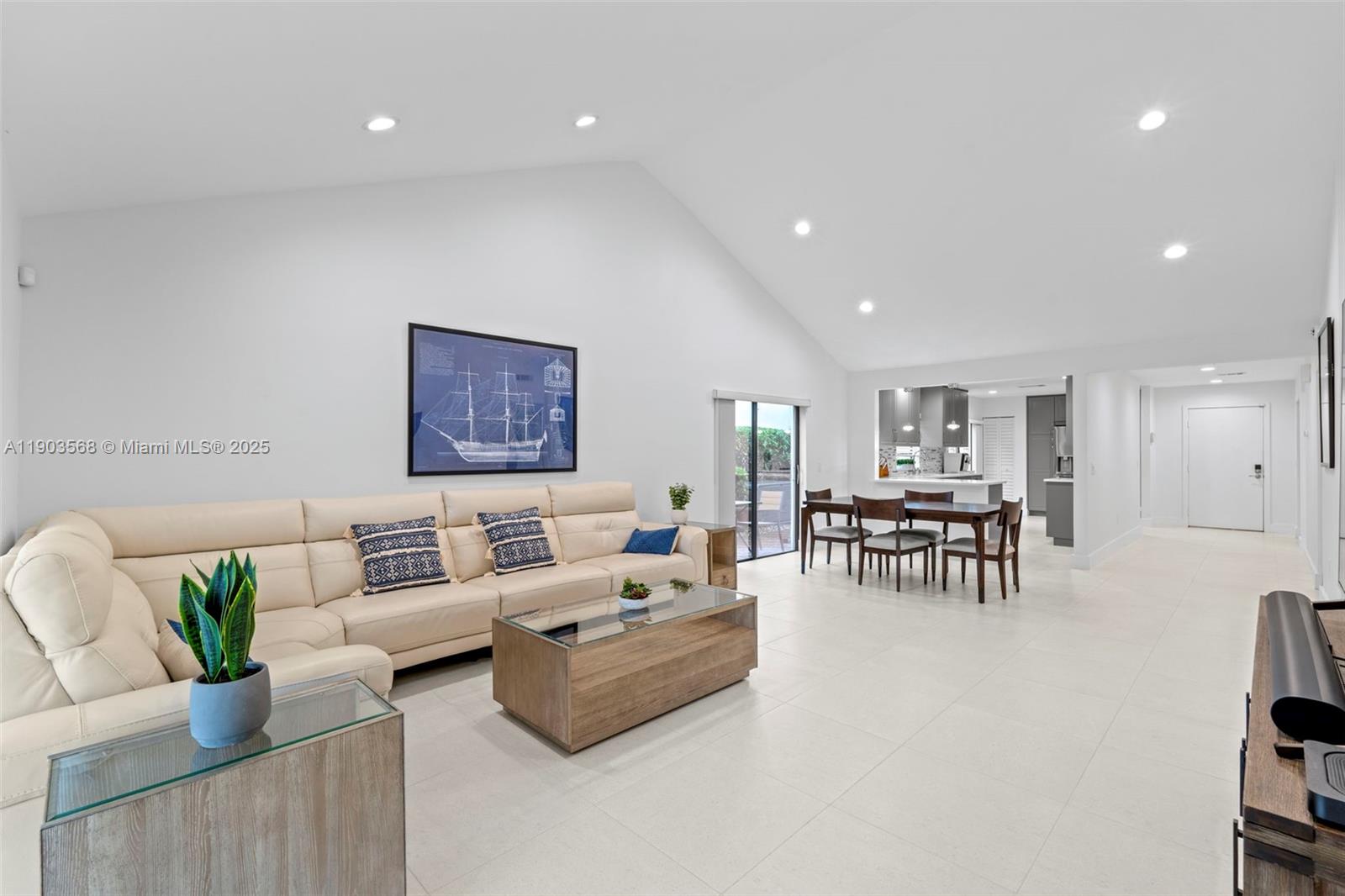 GREENS OF BOCA LAGO CONDO - Residential