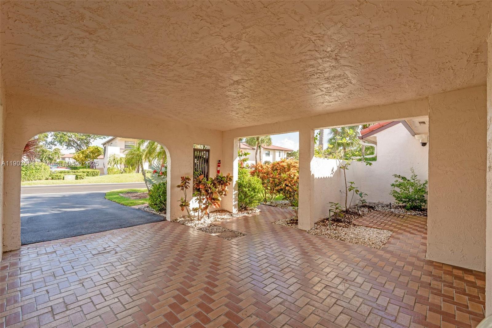 GREENS OF BOCA LAGO CONDO - Residential