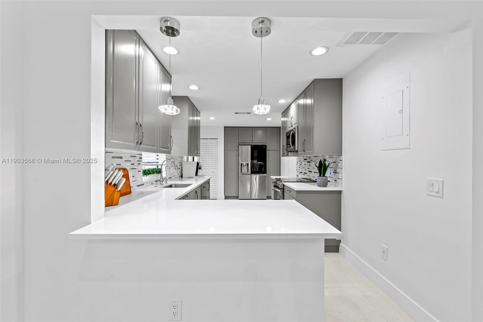 GREENS OF BOCA LAGO CONDO - Residential