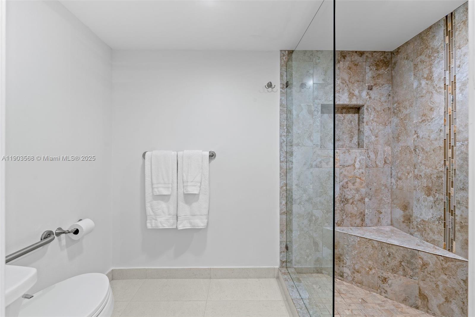 GREENS OF BOCA LAGO CONDO - Residential