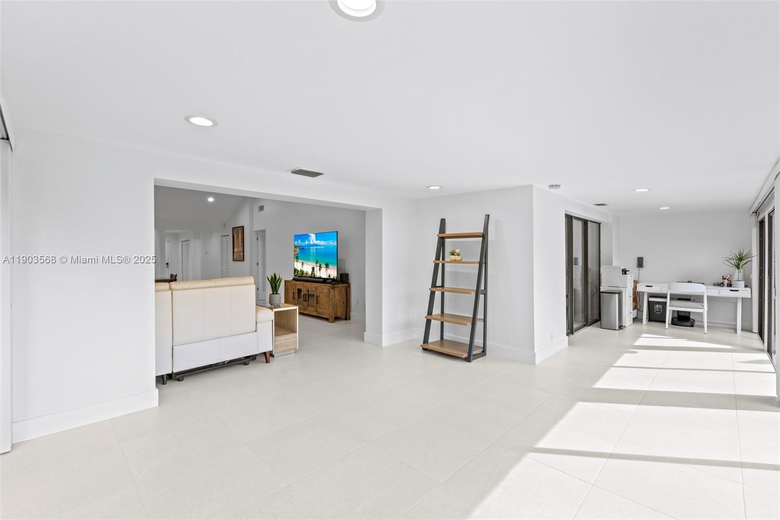 GREENS OF BOCA LAGO CONDO - Residential
