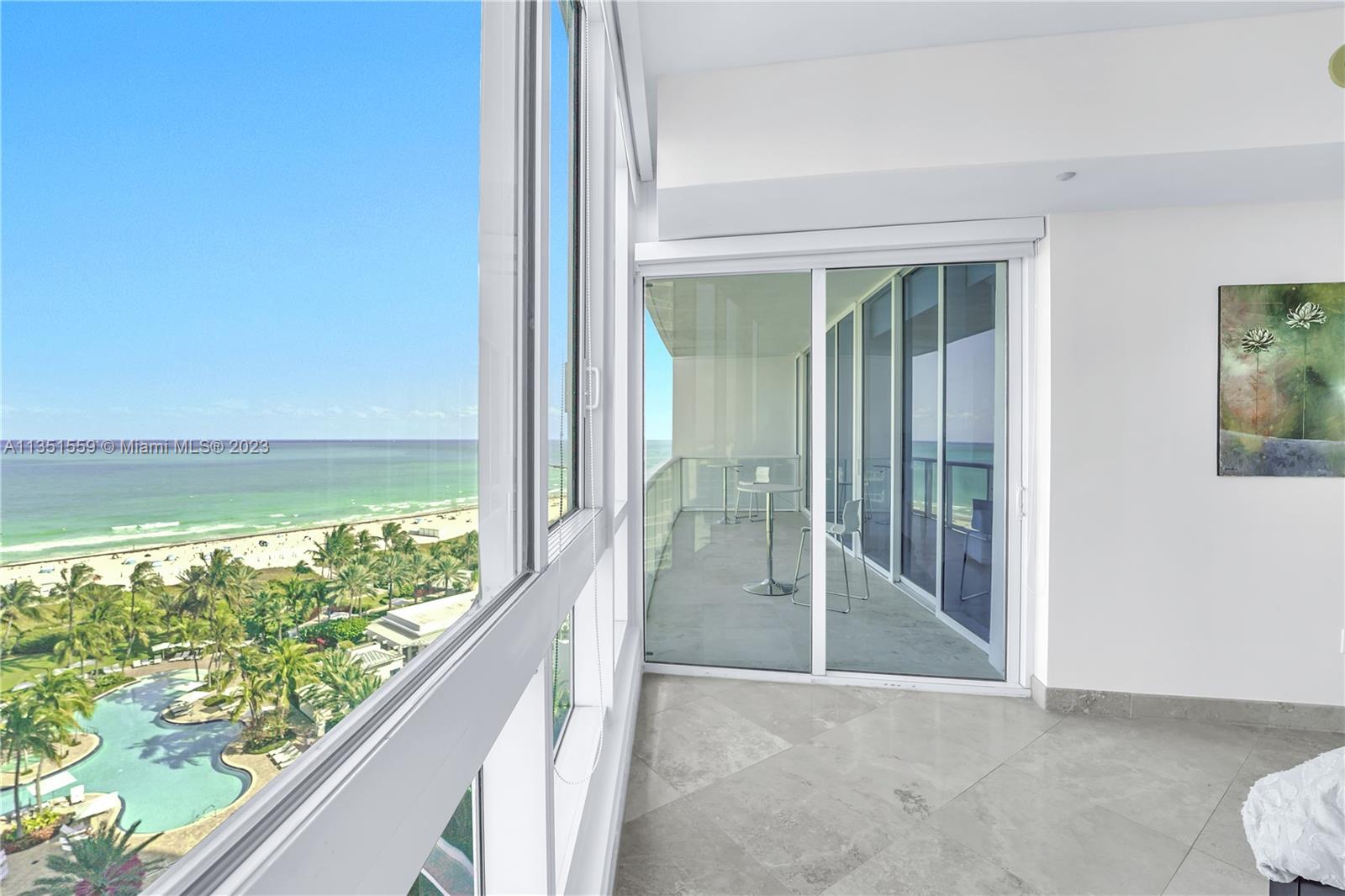 CONTINUUM ON SOUTH BEACH - Residential