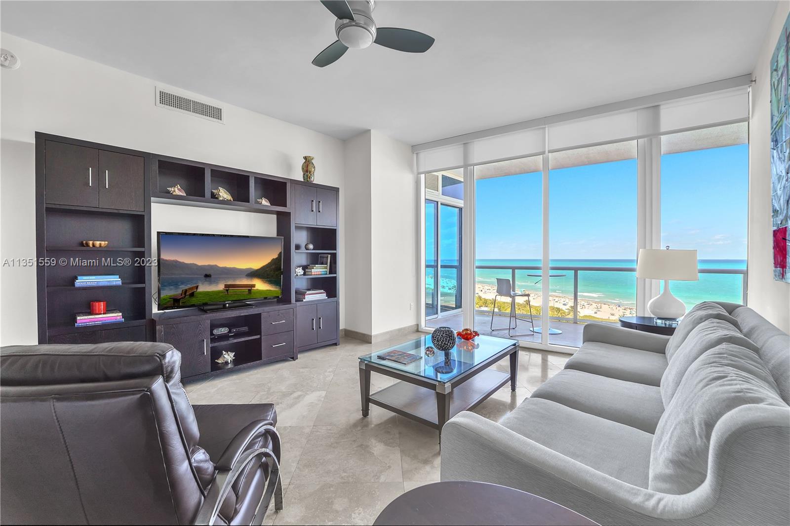 CONTINUUM ON SOUTH BEACH - Residential