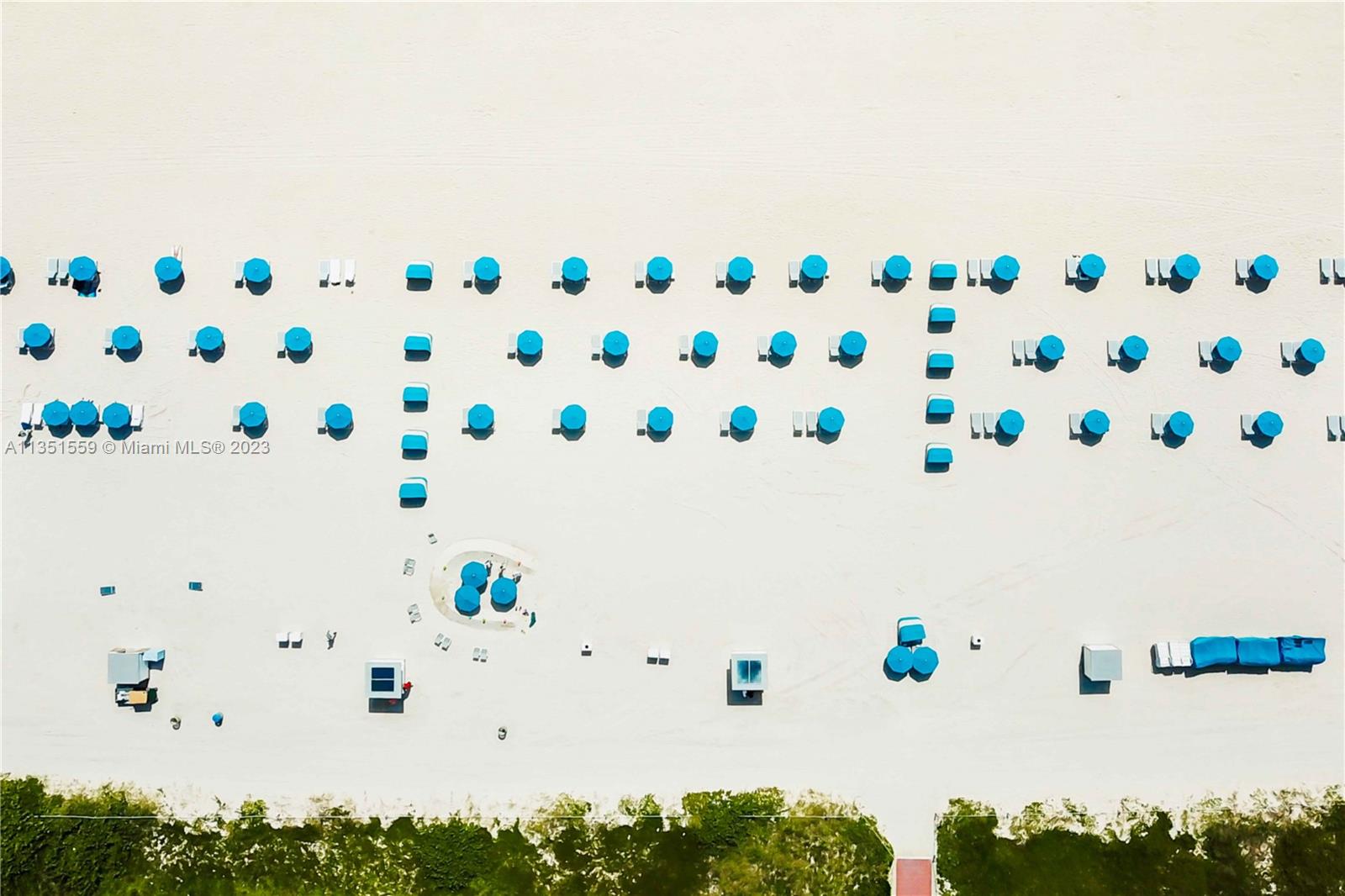 CONTINUUM ON SOUTH BEACH - Residential