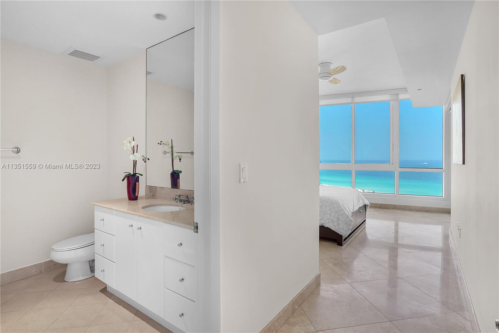 CONTINUUM ON SOUTH BEACH - Residential