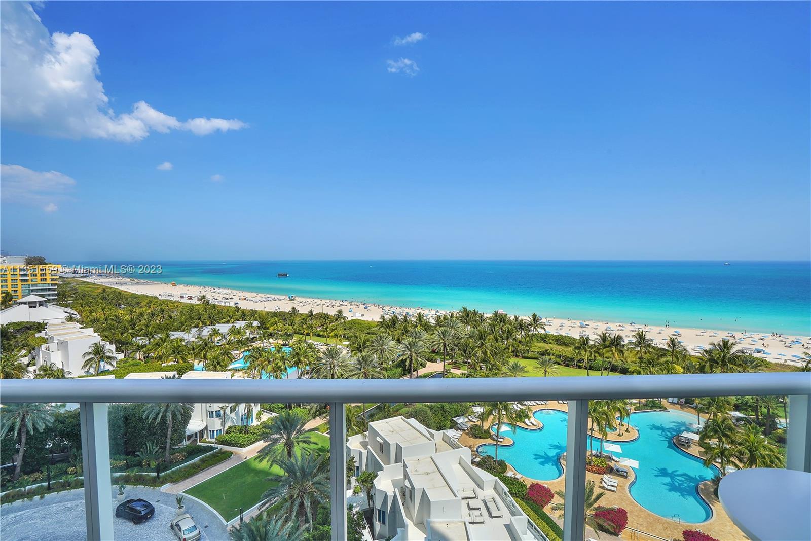 CONTINUUM ON SOUTH BEACH - Residential