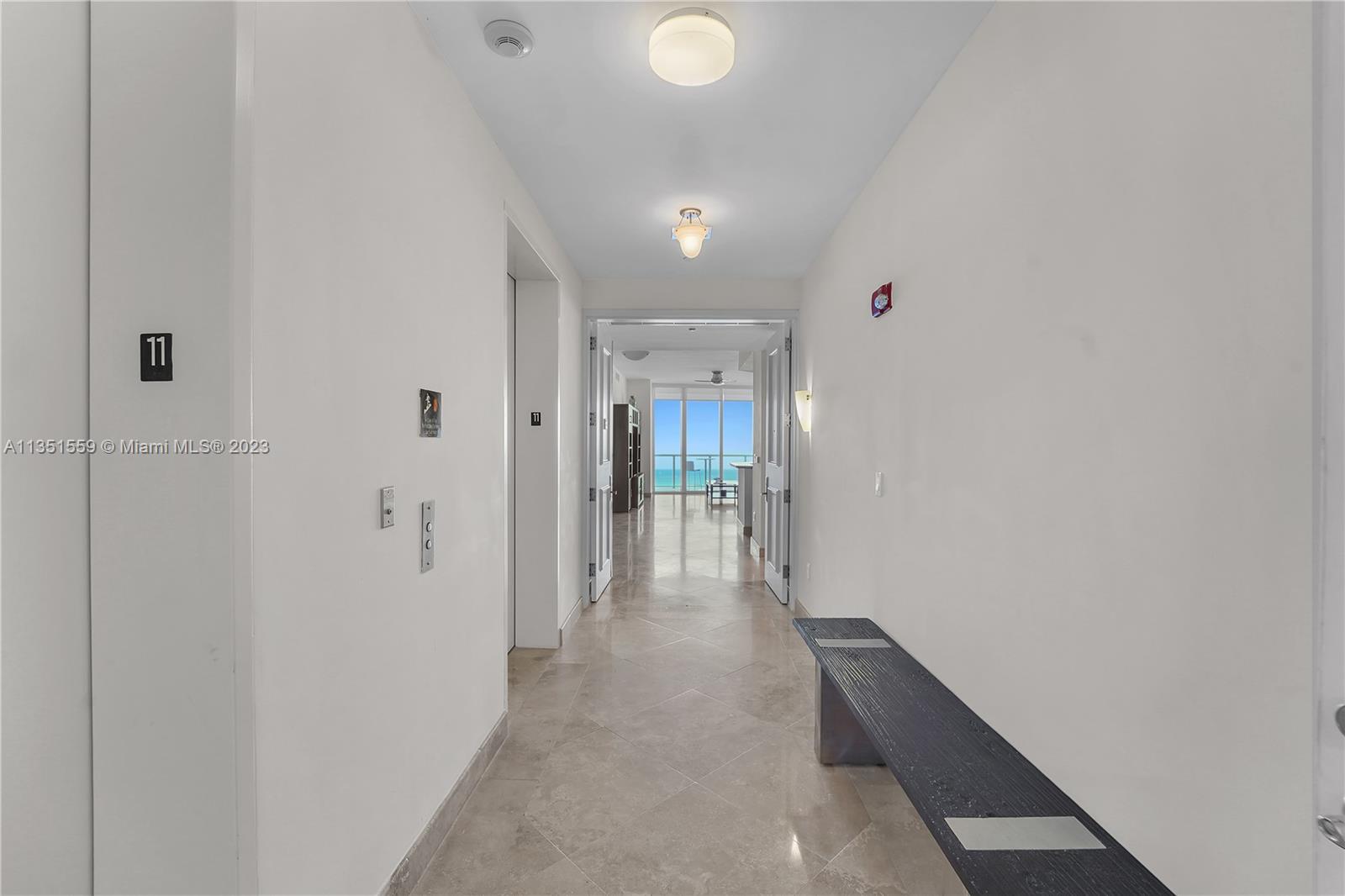 CONTINUUM ON SOUTH BEACH - Residential