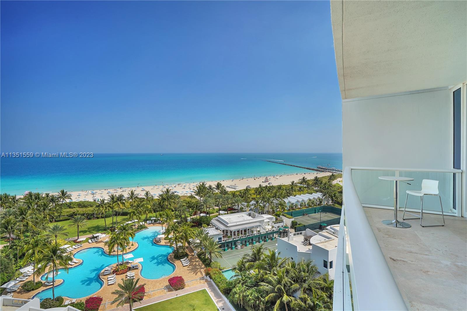 CONTINUUM ON SOUTH BEACH - Residential