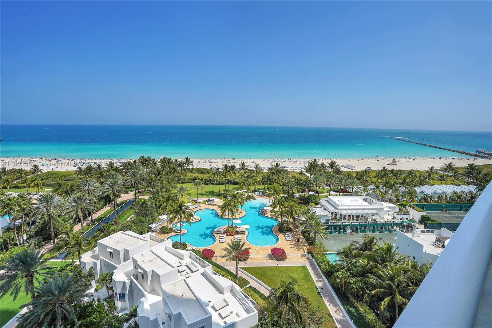 CONTINUUM ON SOUTH BEACH - Residential