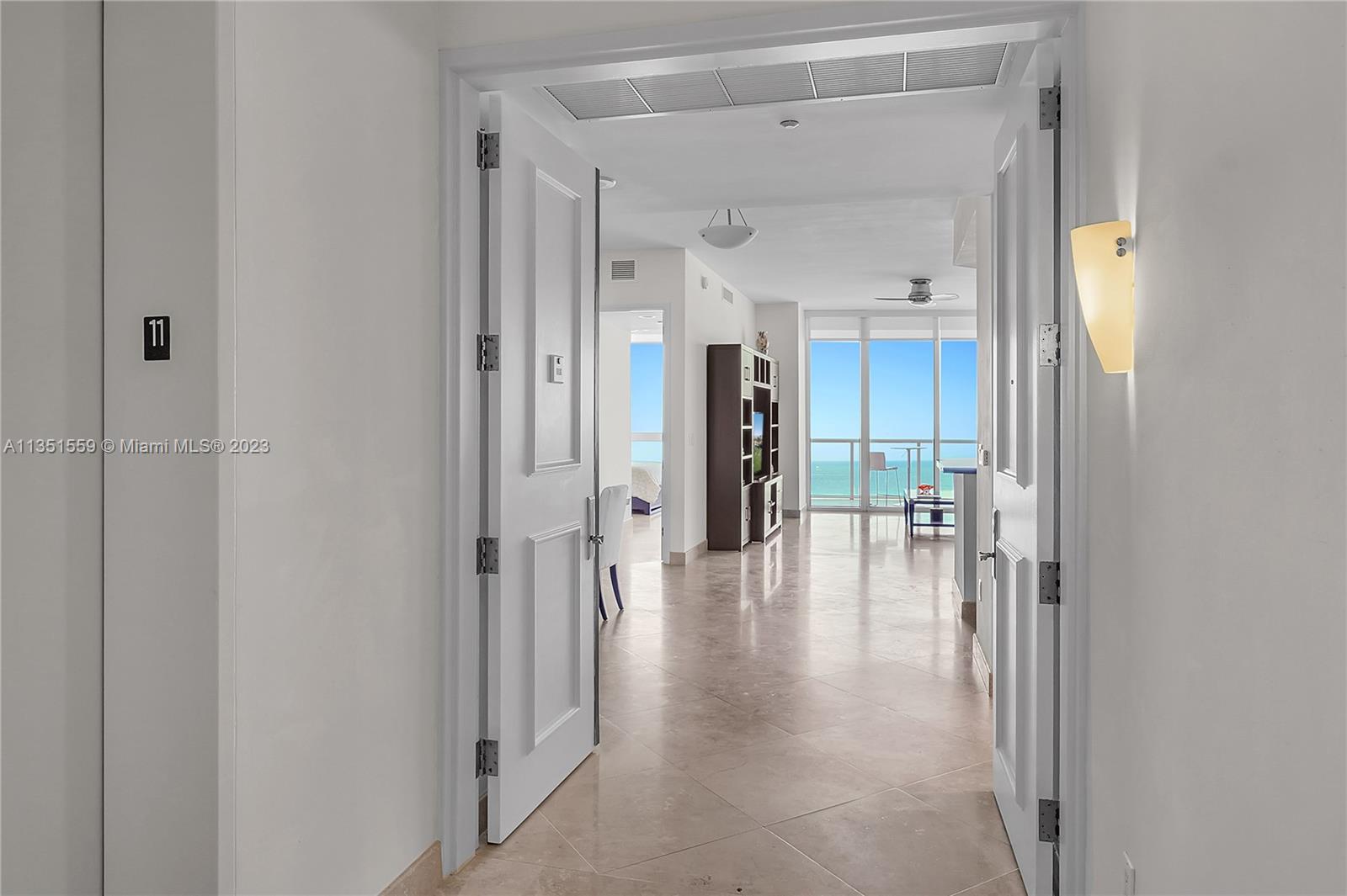 CONTINUUM ON SOUTH BEACH - Residential