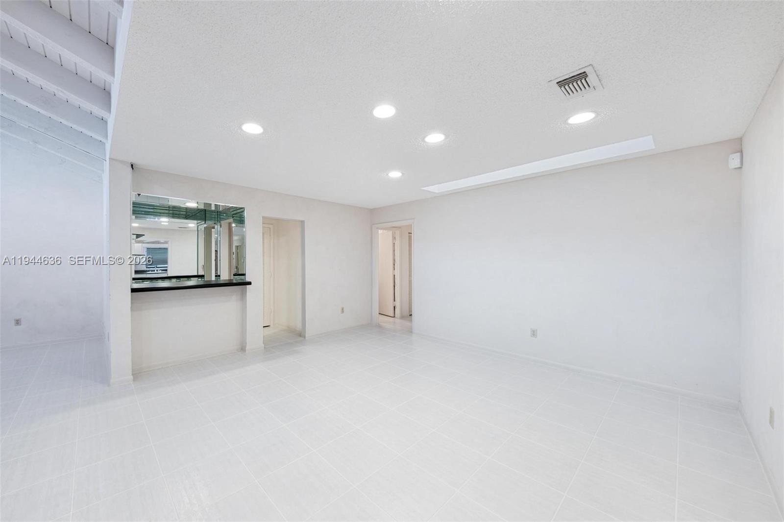 GLADES OF BOCA LAGO CONDO - Residential