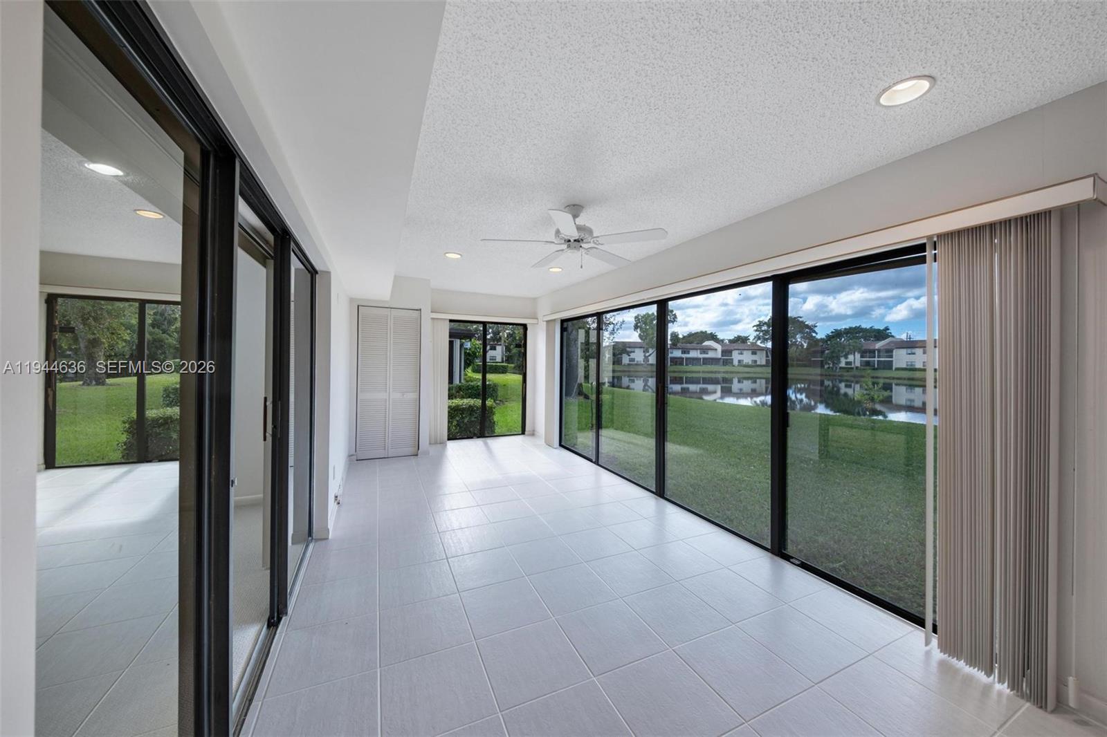 GLADES OF BOCA LAGO CONDO - Residential