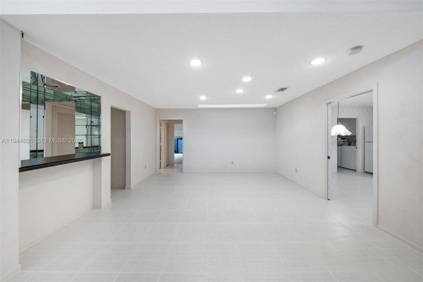 GLADES OF BOCA LAGO CONDO - Residential