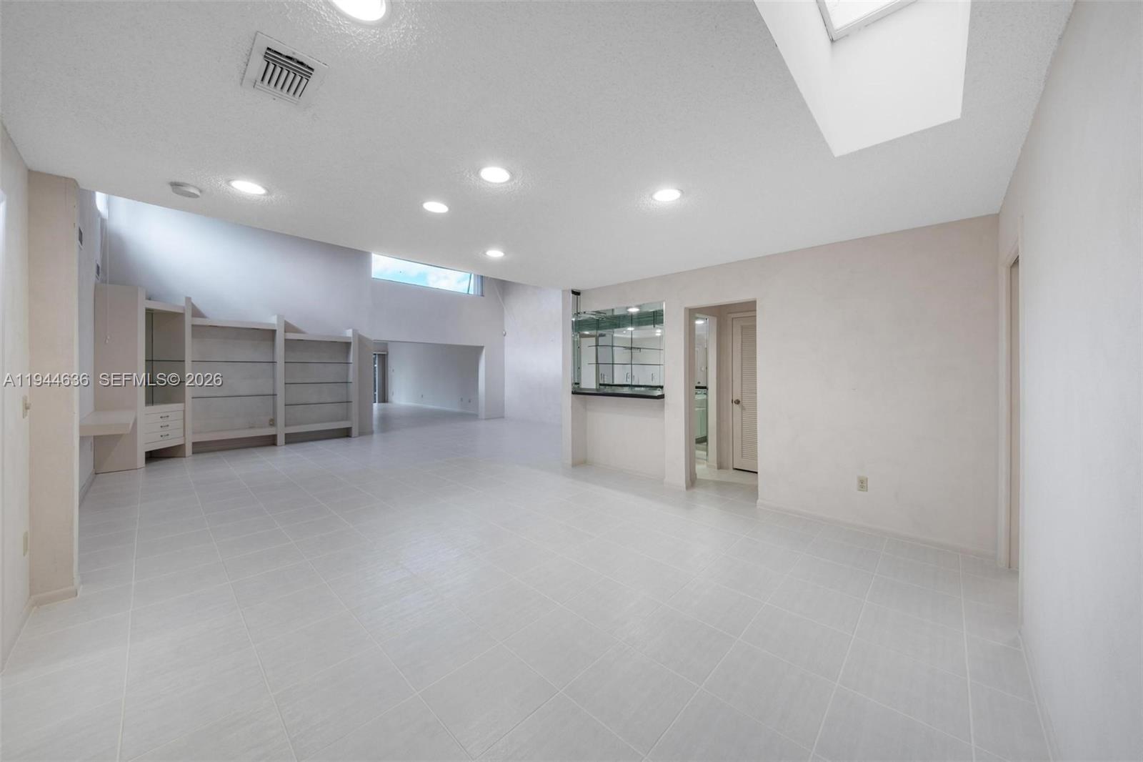 GLADES OF BOCA LAGO CONDO - Residential