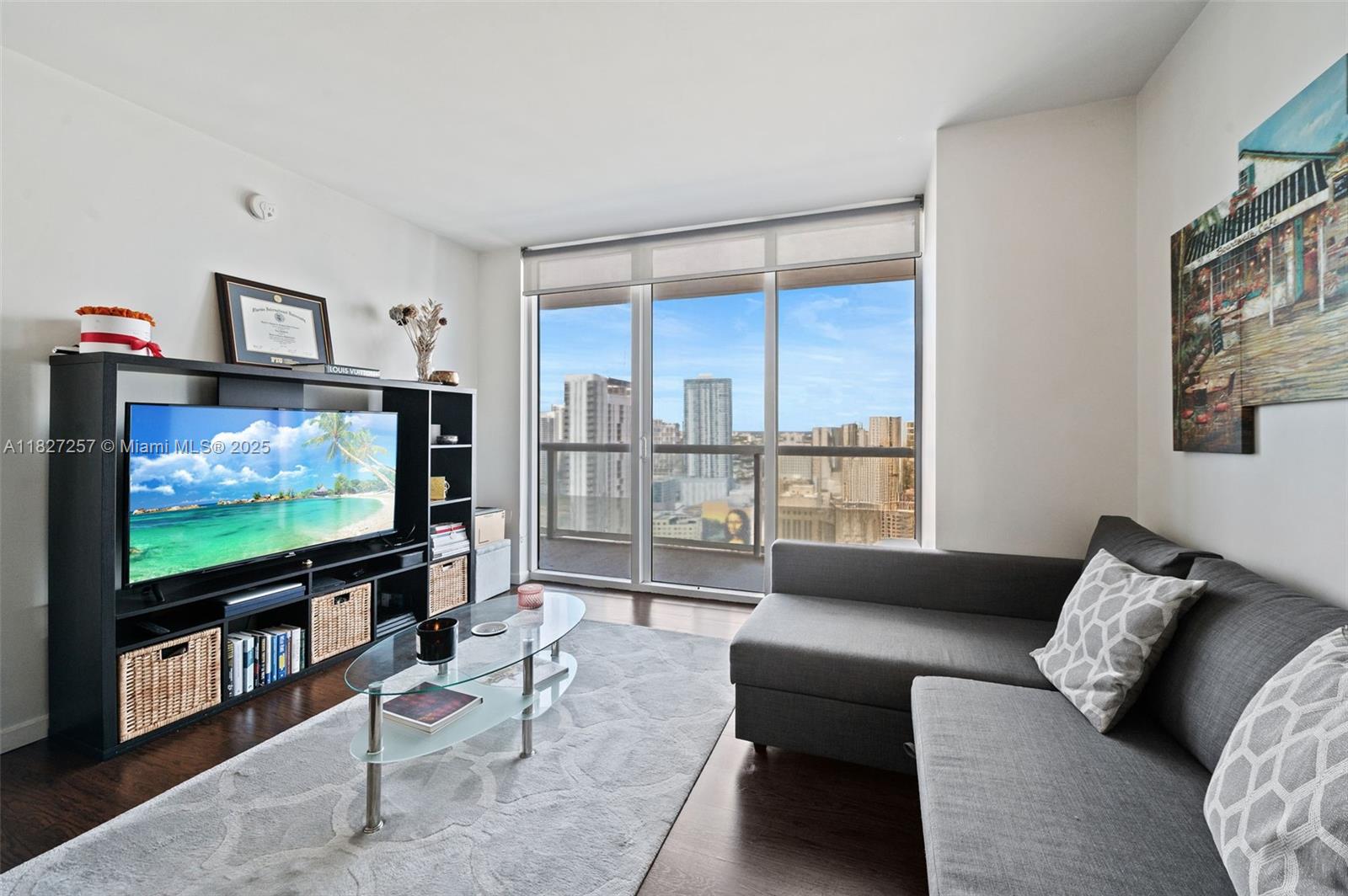 50 BISCAYNE CONDO - Residential