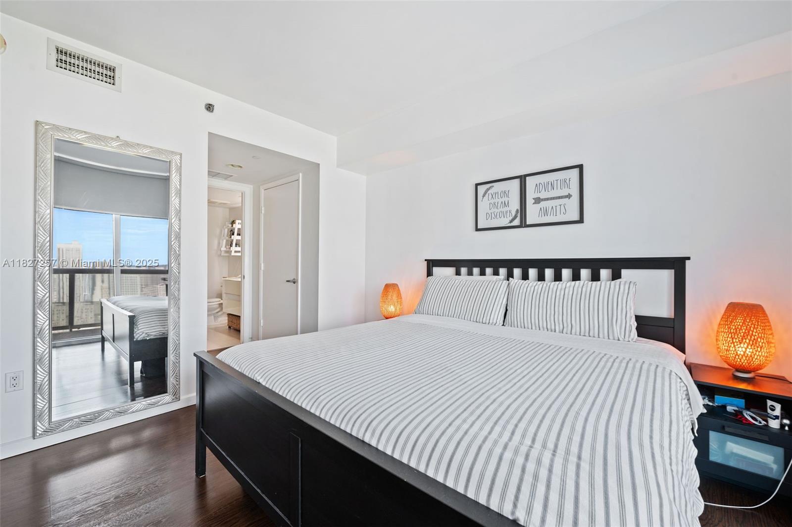 50 BISCAYNE CONDO - Residential