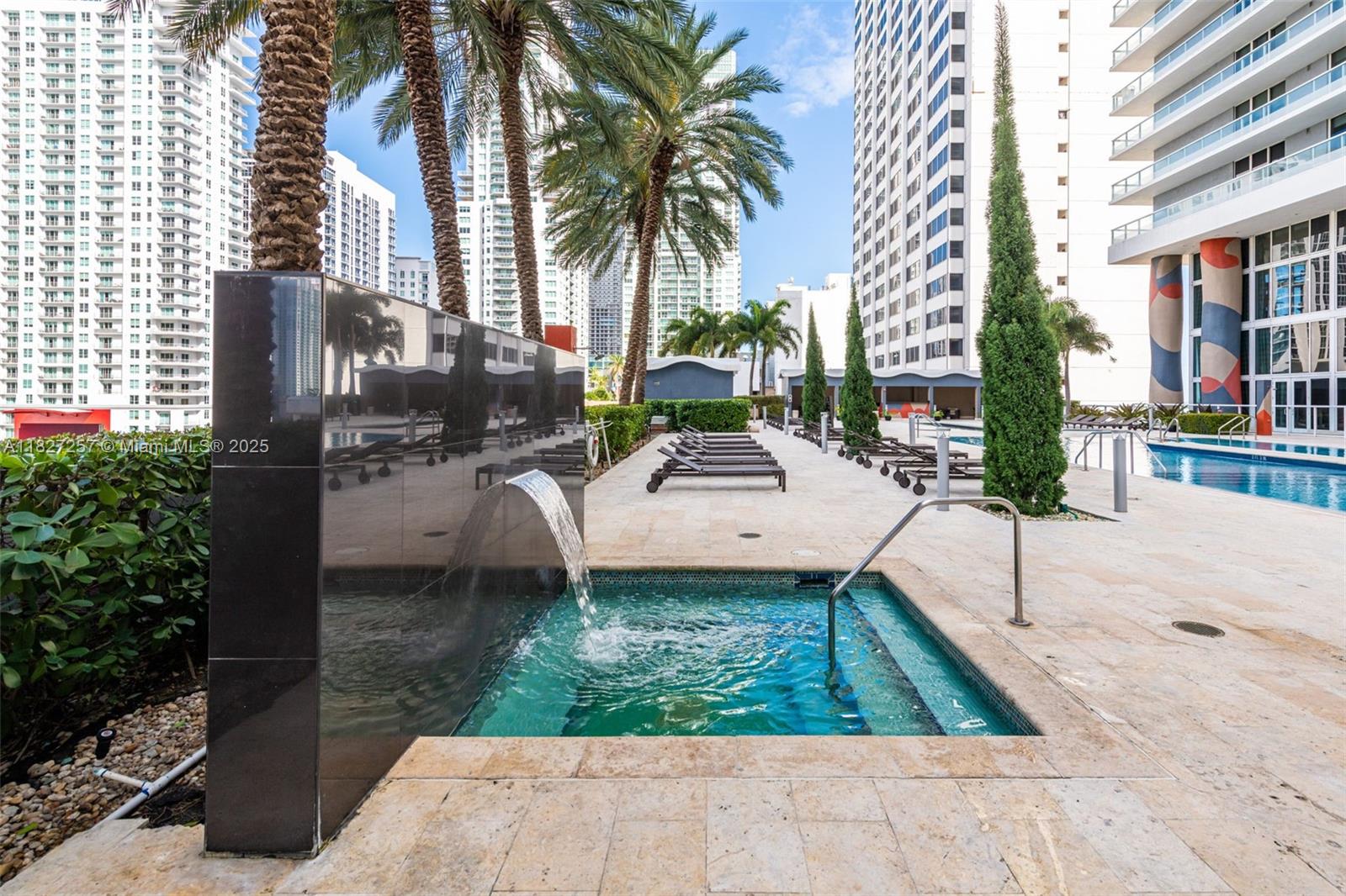 50 BISCAYNE CONDO - Residential