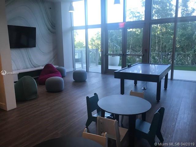 The Harbour Condominium - Residential Lease
