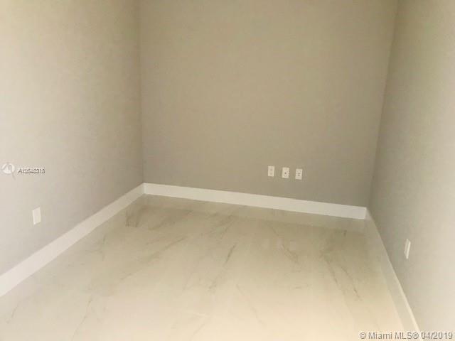 The Harbour Condominium - Residential Lease