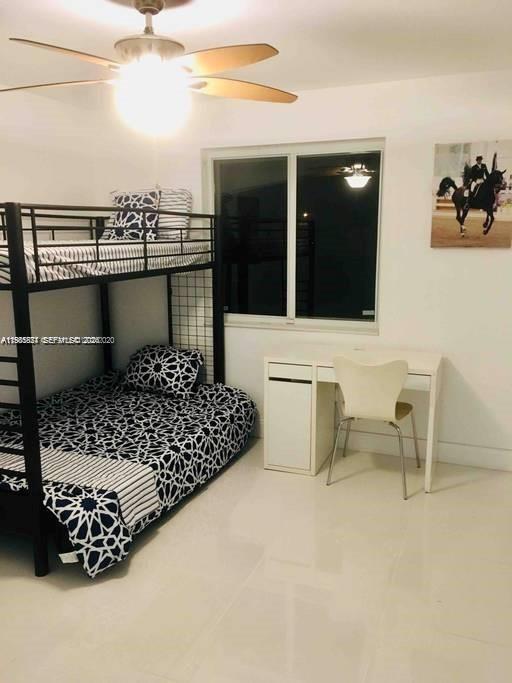 THE BANYAN DRIVE ESTATES - Residential