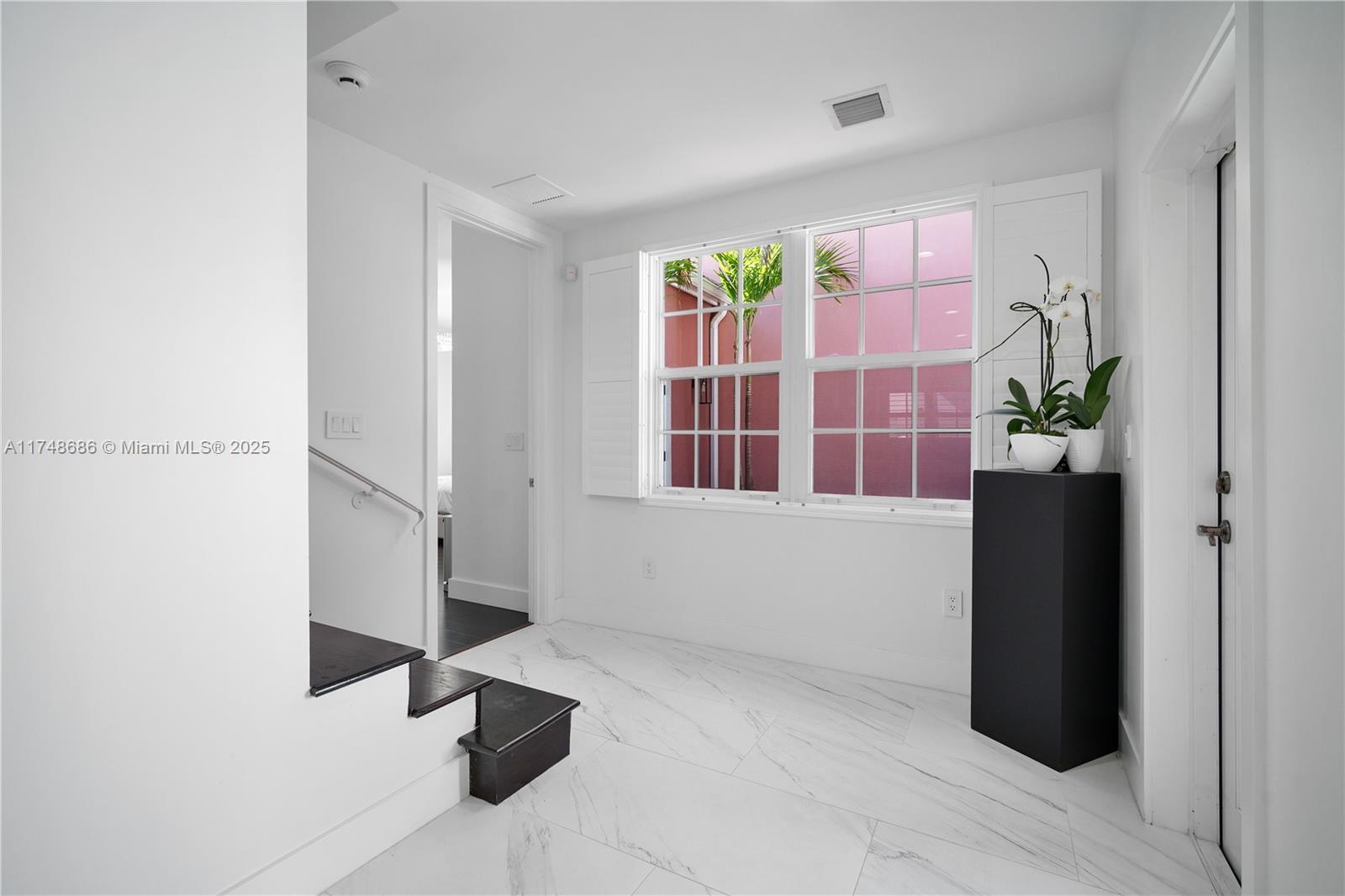 BERMUDA VLG AT CORAL GABL - Residential