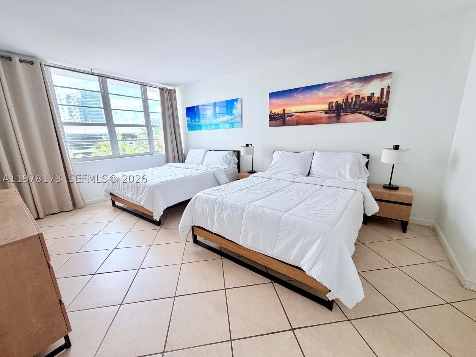 100 Lincoln Rd 441
