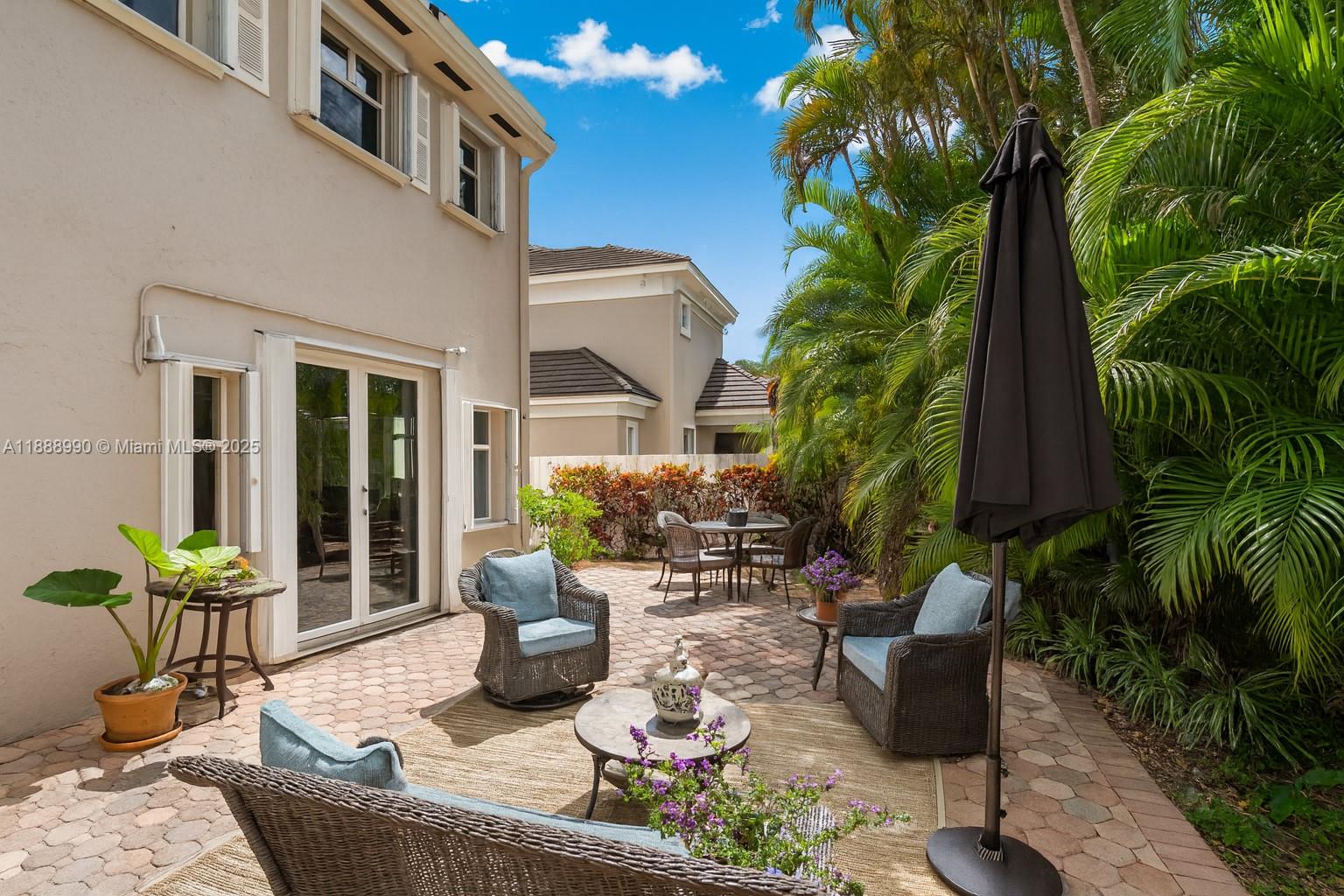 TUSCANY ESTATES AND VILLA - Residential