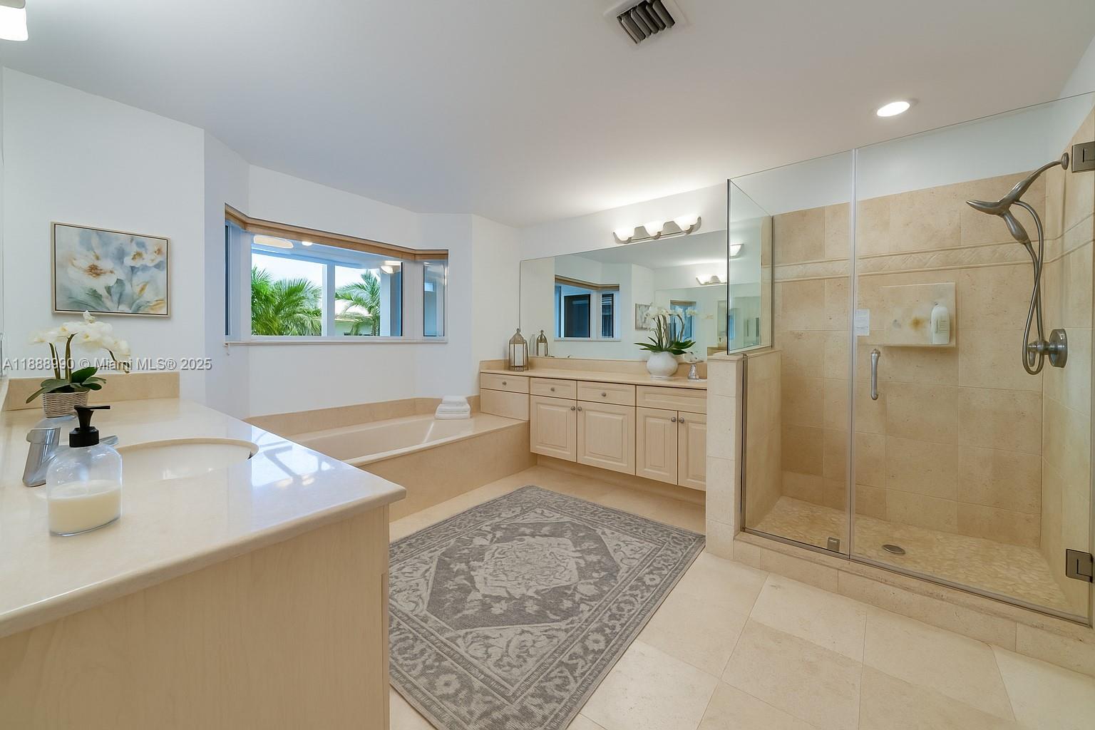 TUSCANY ESTATES AND VILLA - Residential