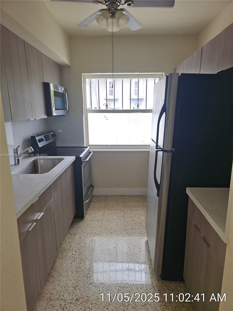 BON AIRE - Residential Lease