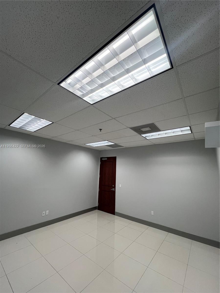 2893 Executive Park Dr 124