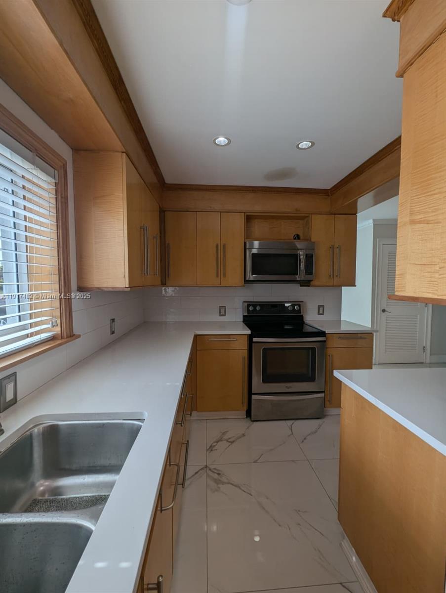 RIVERDALE ESTATES SEC 2 - Residential Lease