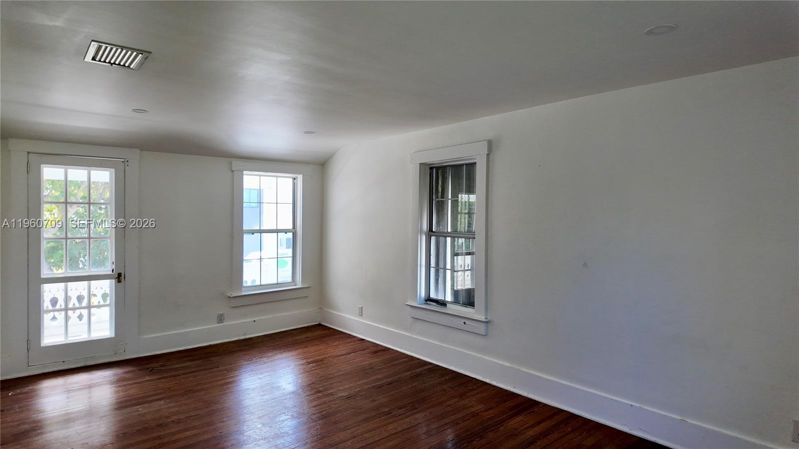 ESTATES OF SOUTH PALM BEA - Residential