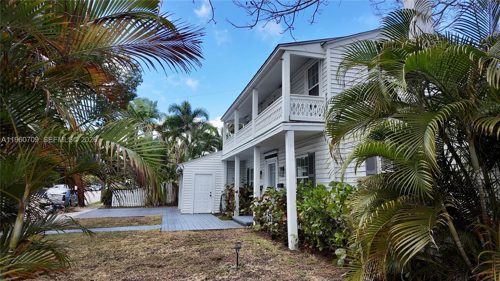 ESTATES OF SOUTH PALM BEA - Residential