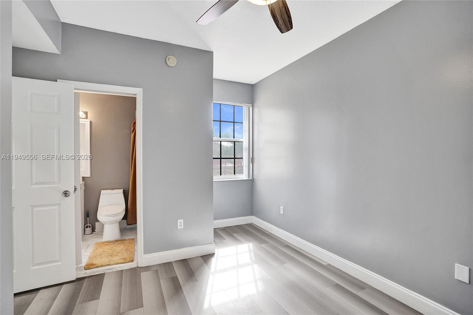 CRYSTAL LAKE 2ND SEC - Residential