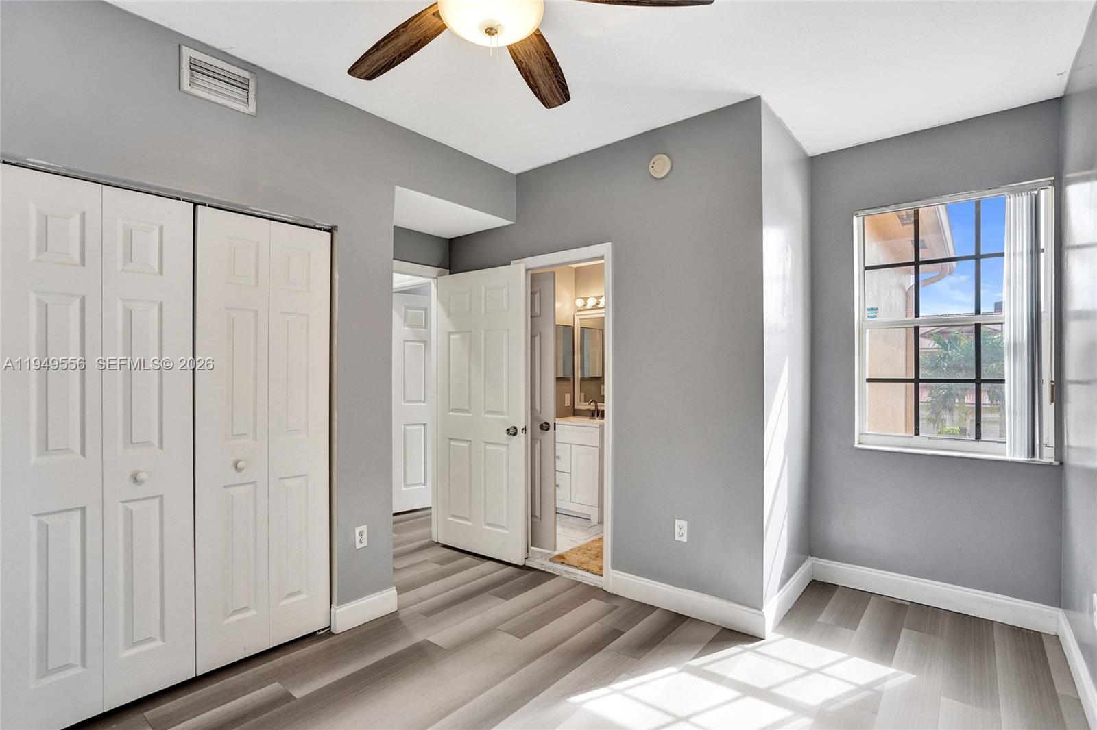 CRYSTAL LAKE 2ND SEC - Residential