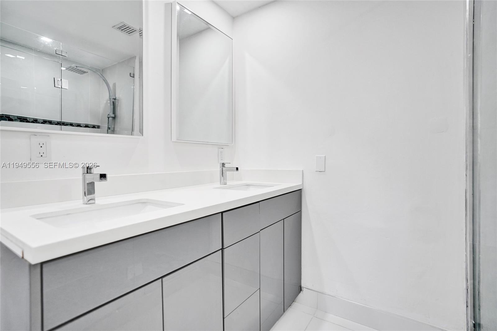 CRYSTAL LAKE 2ND SEC - Residential