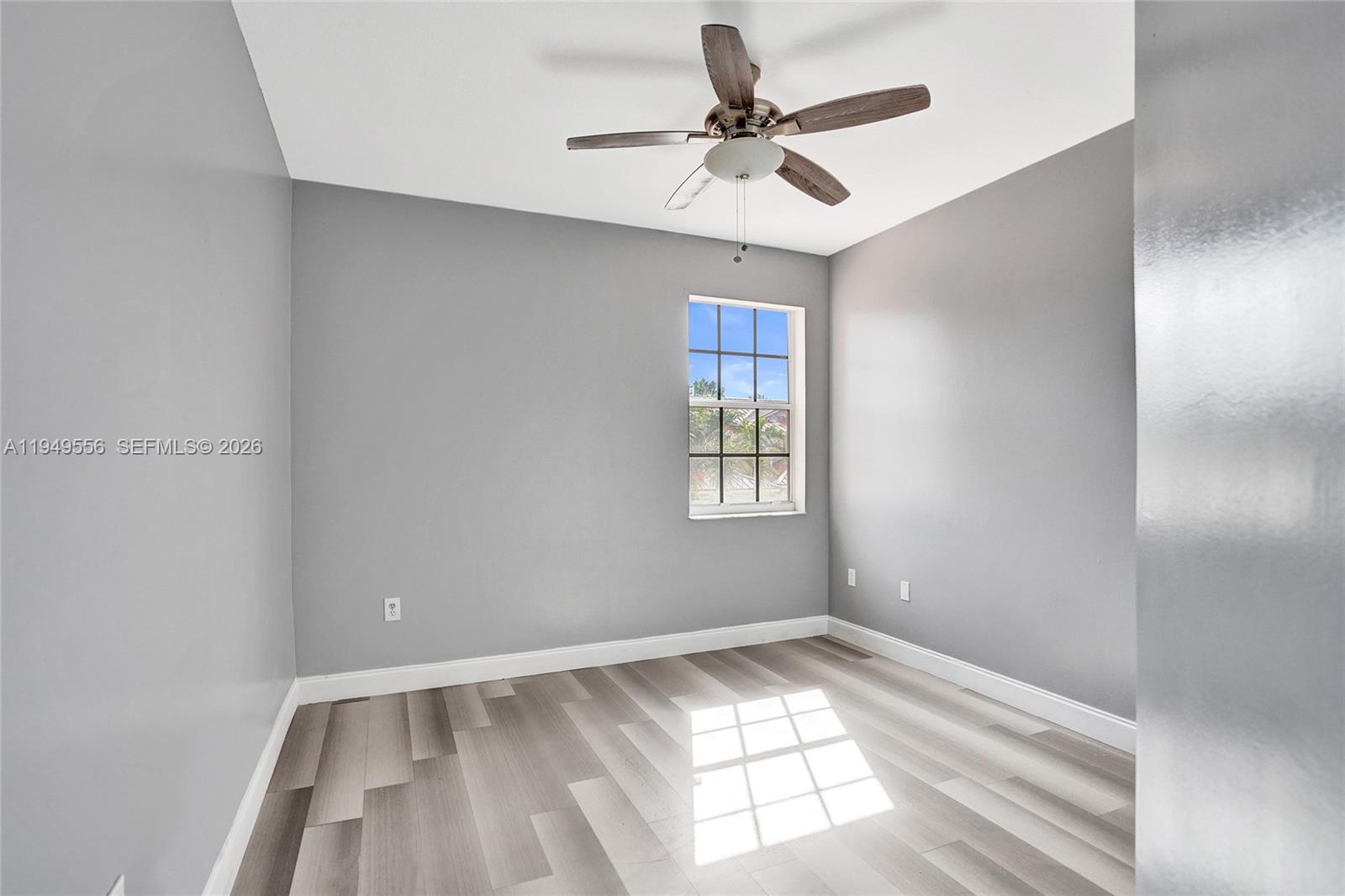 CRYSTAL LAKE 2ND SEC - Residential