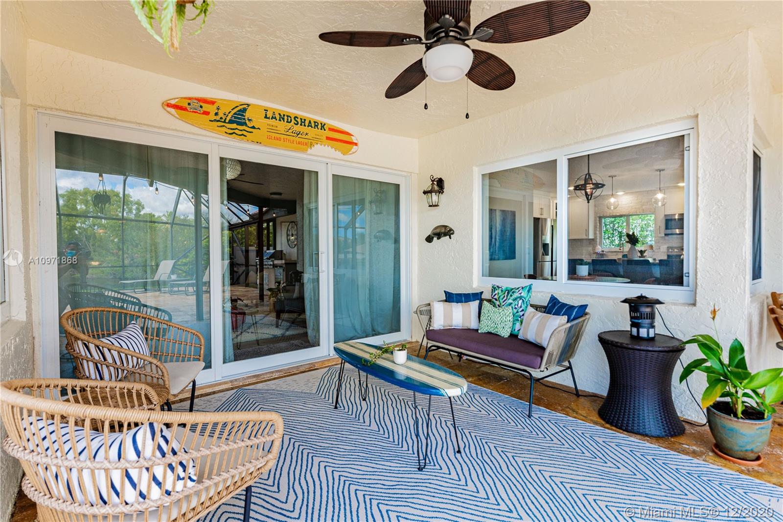 LA JOYA - Residential