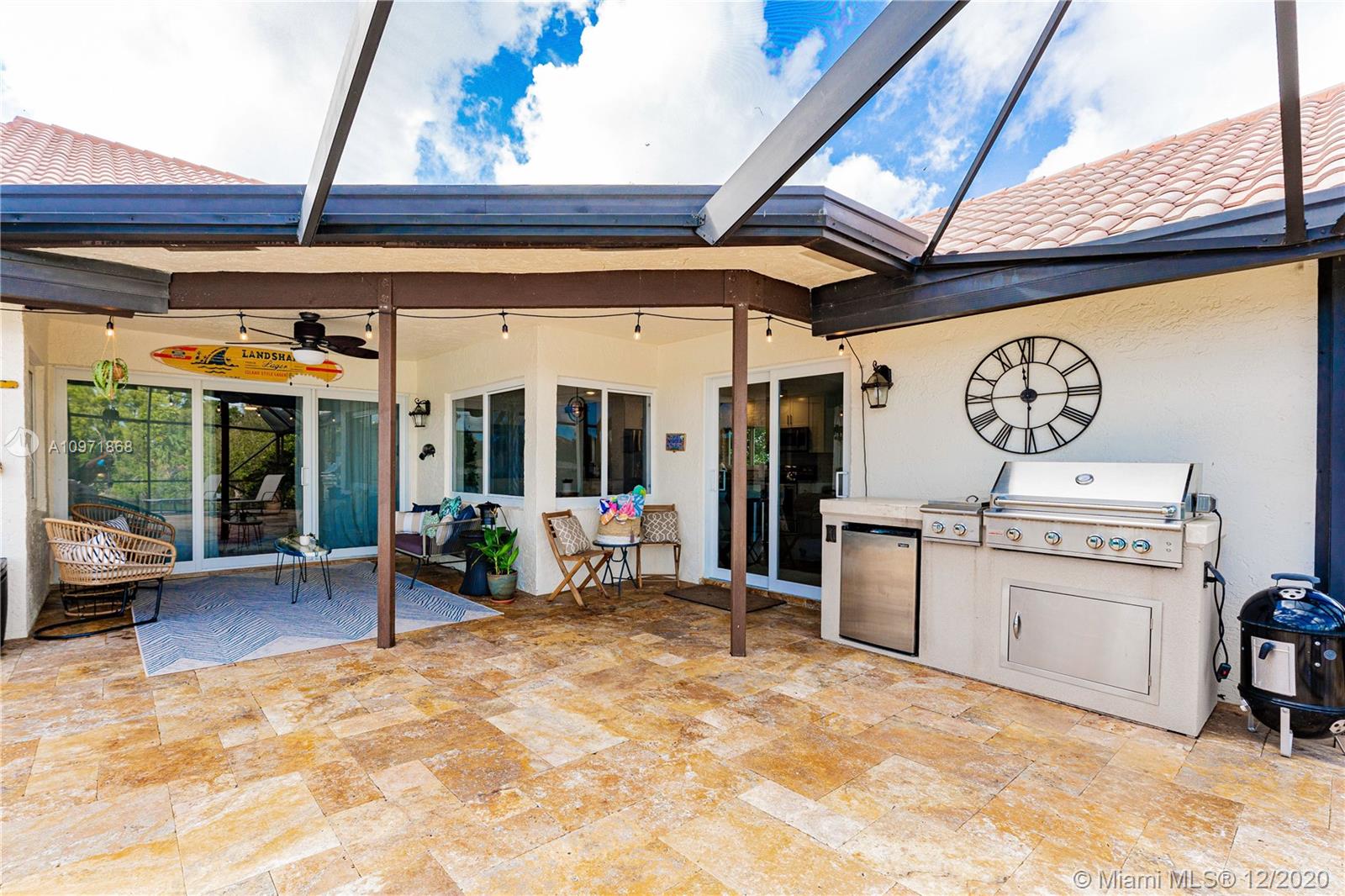 LA JOYA - Residential