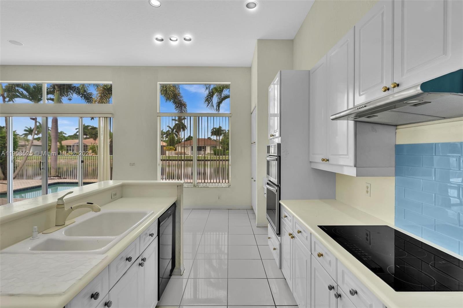 SHORES AT BOCA RATON PH 3 - Residential Lease