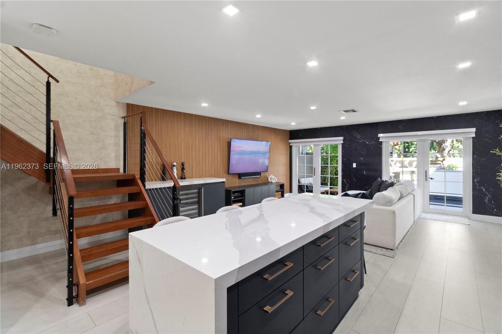 ENCHANTED GROVE CONDO - Residential