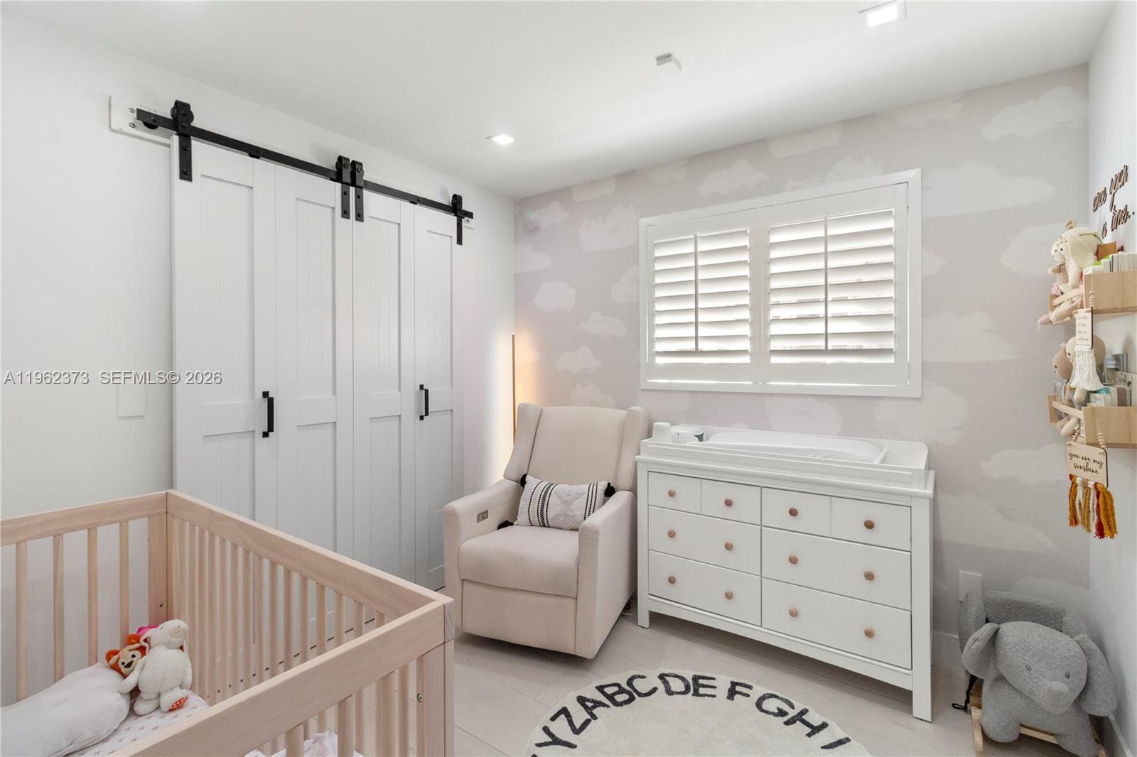 ENCHANTED GROVE CONDO - Residential