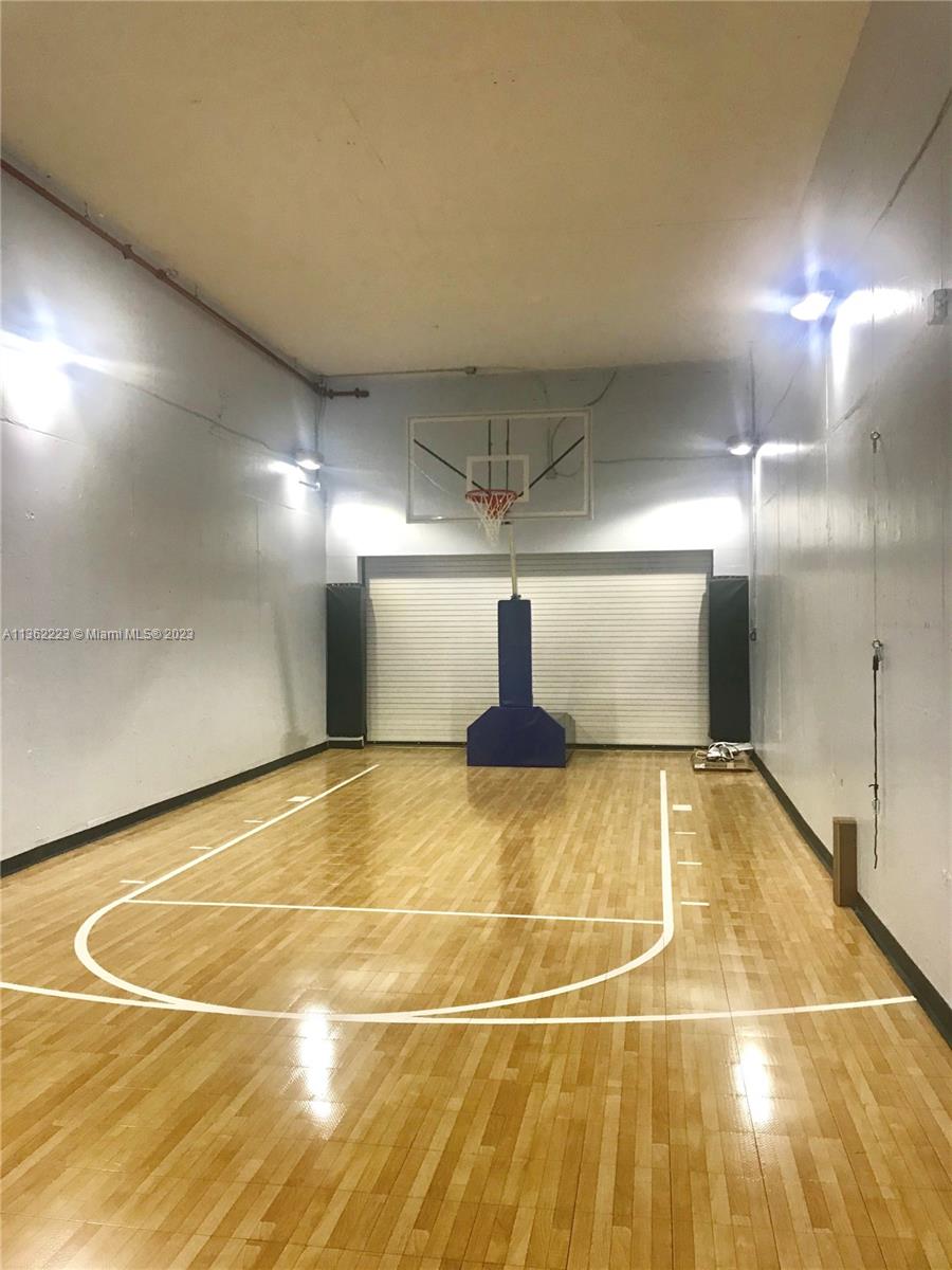 OCEANA BAL HARBOUR CONDO - Residential